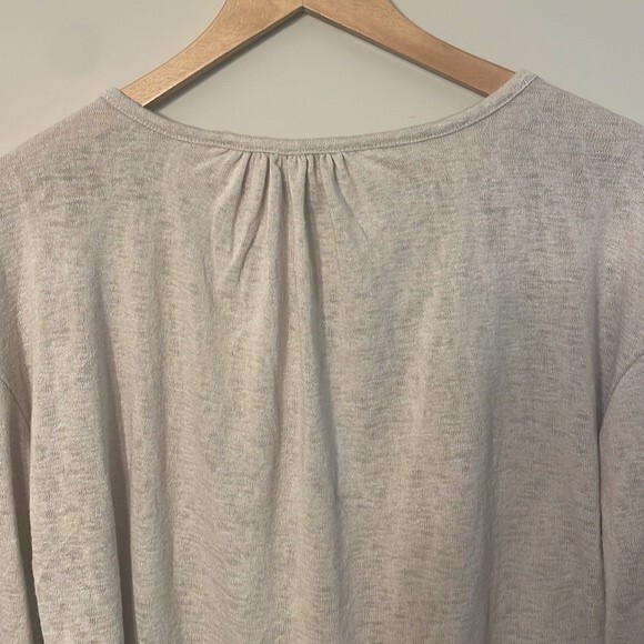 Old Navy Long Sleeve Trim Cuff Neutral Sweater XS - Picture 8 of 8